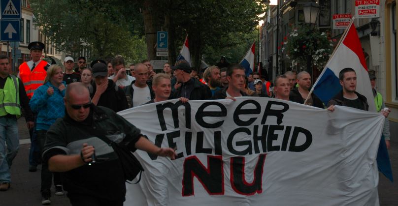 Voorpost protestmars 18 september 2009, Gouda